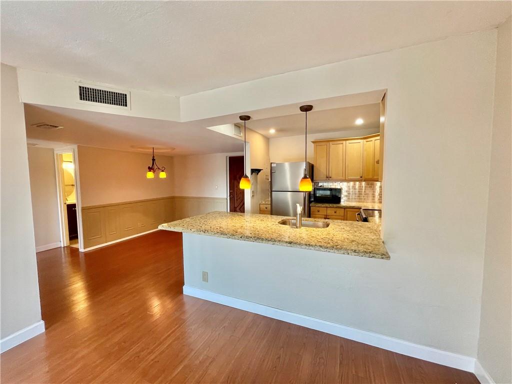 3000 NE 5th Ter 302A