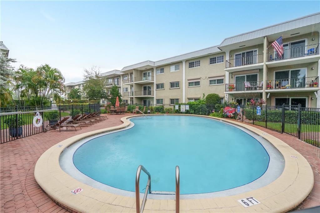3000 NE 5th Ter 302A