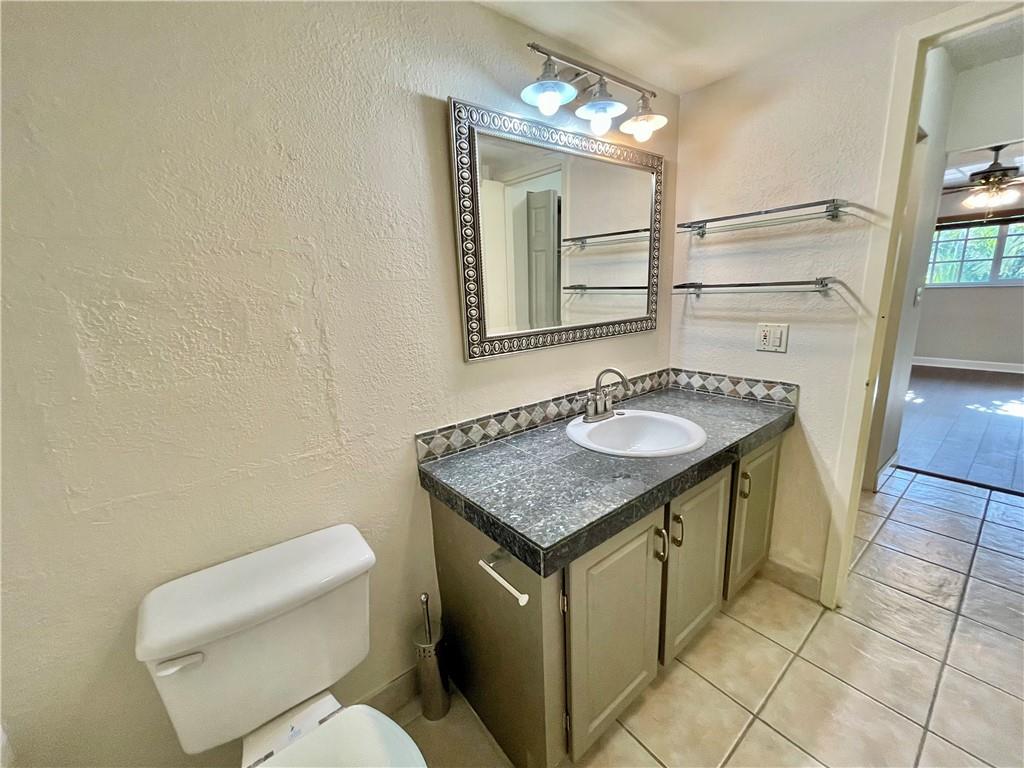 3000 NE 5th Ter 302A