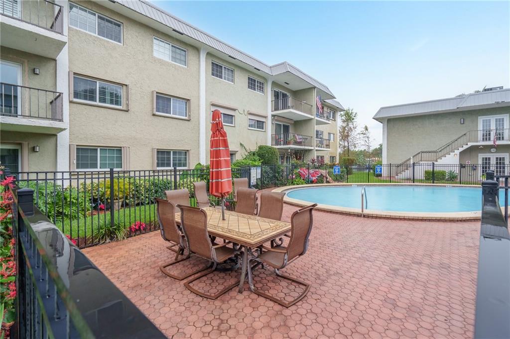 3000 NE 5th Ter 302A