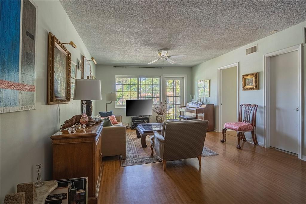 1940 NE 2nd Ave 211J, Wilton Manors, FL 33305