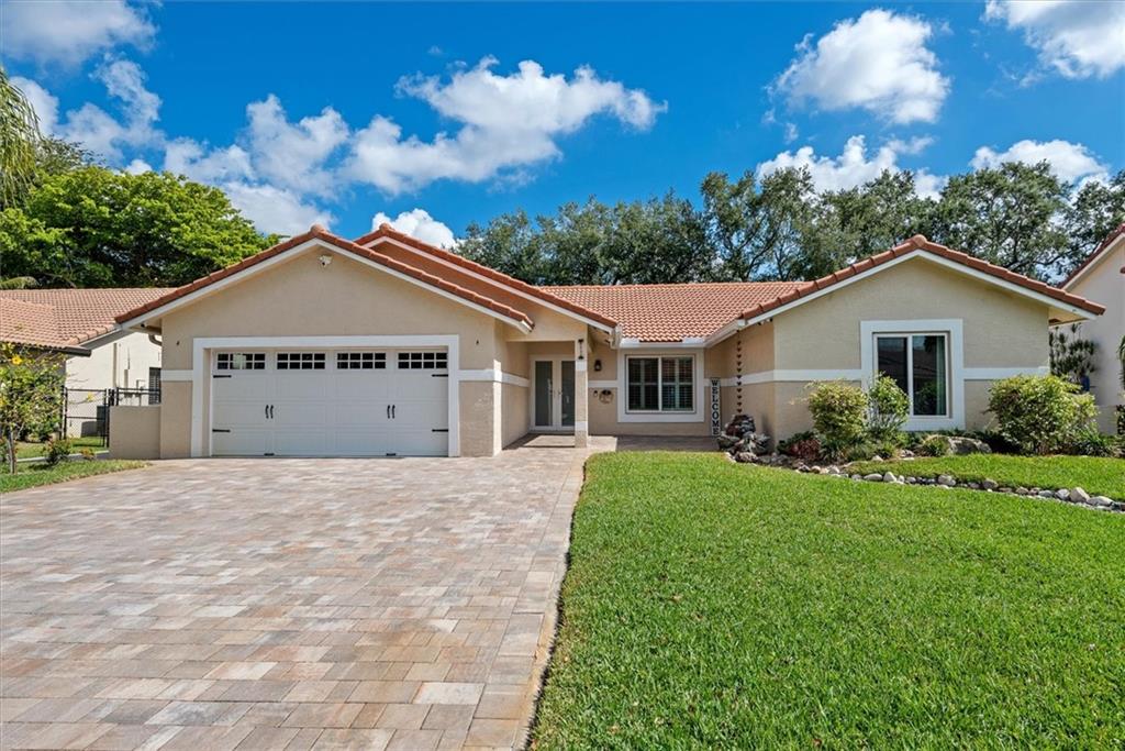 8533 NW 47th Dr, Coral Springs, FL 33067