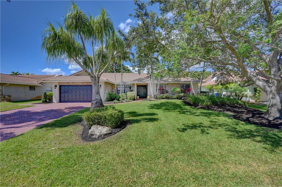 9059 NW 49th Ct, Coral Springs, FL 33067