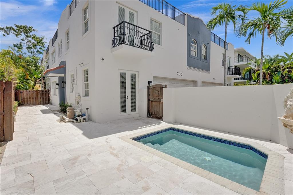 730 NE 15th Ave, Fort Lauderdale, FL 33304