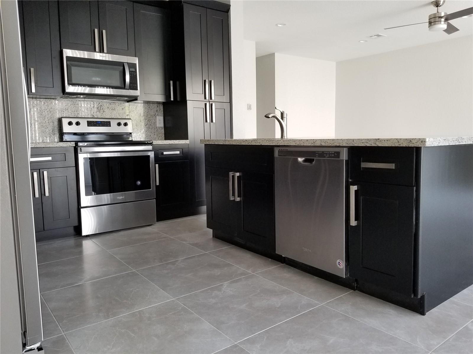 1508 NW 159th Ave, Pembroke Pines, FL 33028