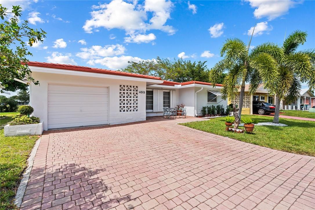 4513 NW 45th St, Tamarac, FL 33319
