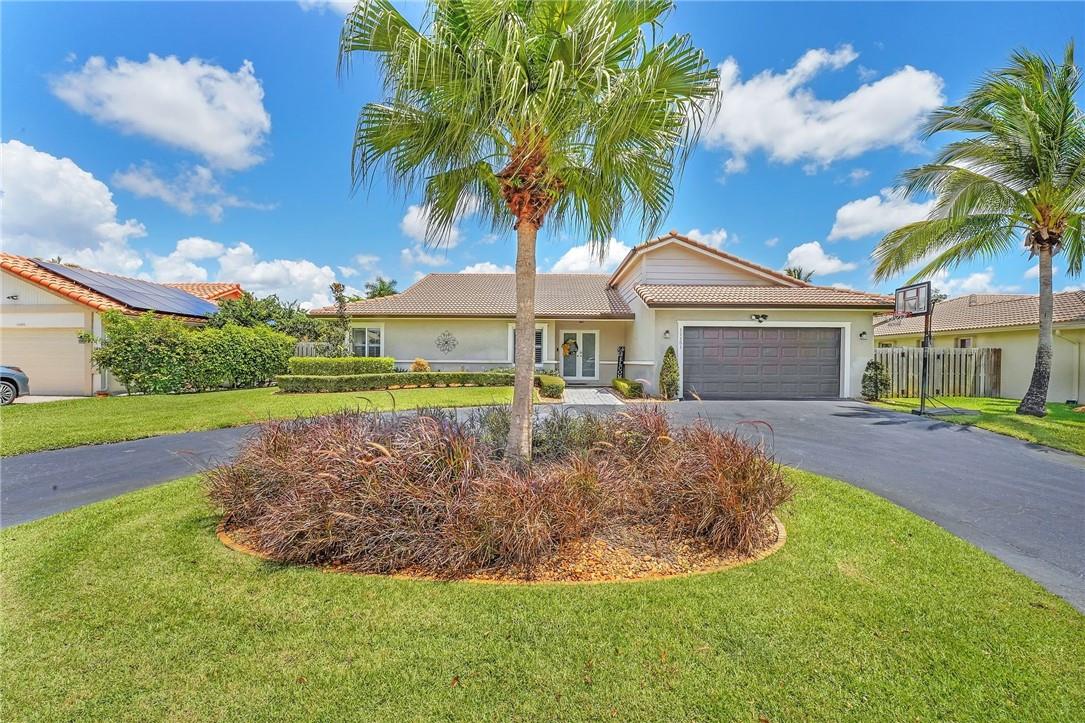 11151 NW 17th Pl, Coral Springs, FL 33071