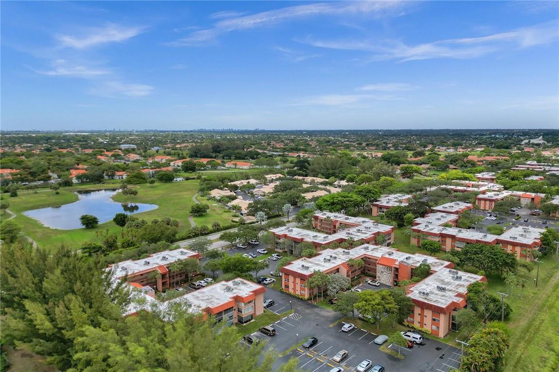 3210 Holiday Springs Blvd 2-205, Margate, FL 33063