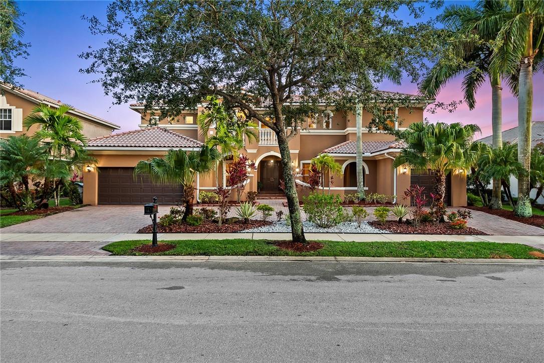 11684 NW 69th Pl, Parkland, FL 33076