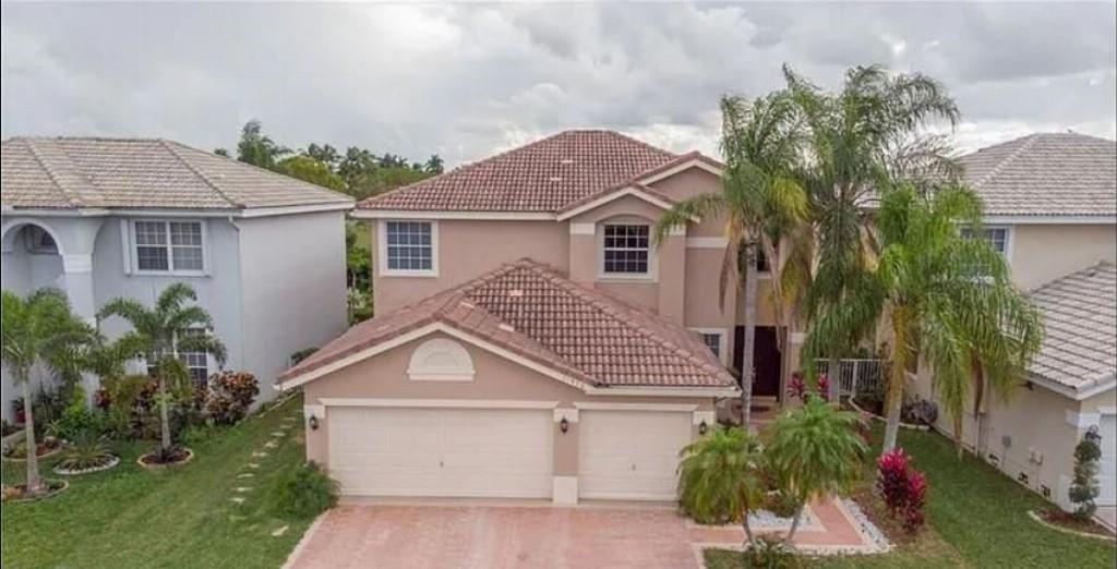 11930 NW 53rd Ct, Coral Springs, FL 33076