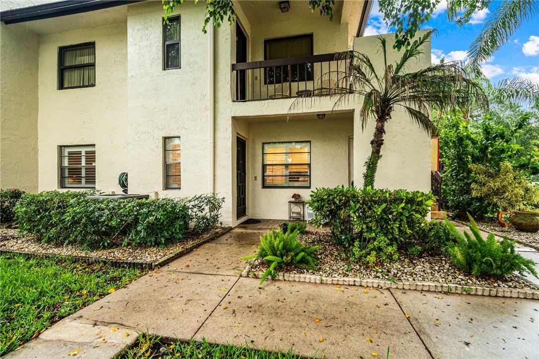 7956 Eastlake Dr 16-G