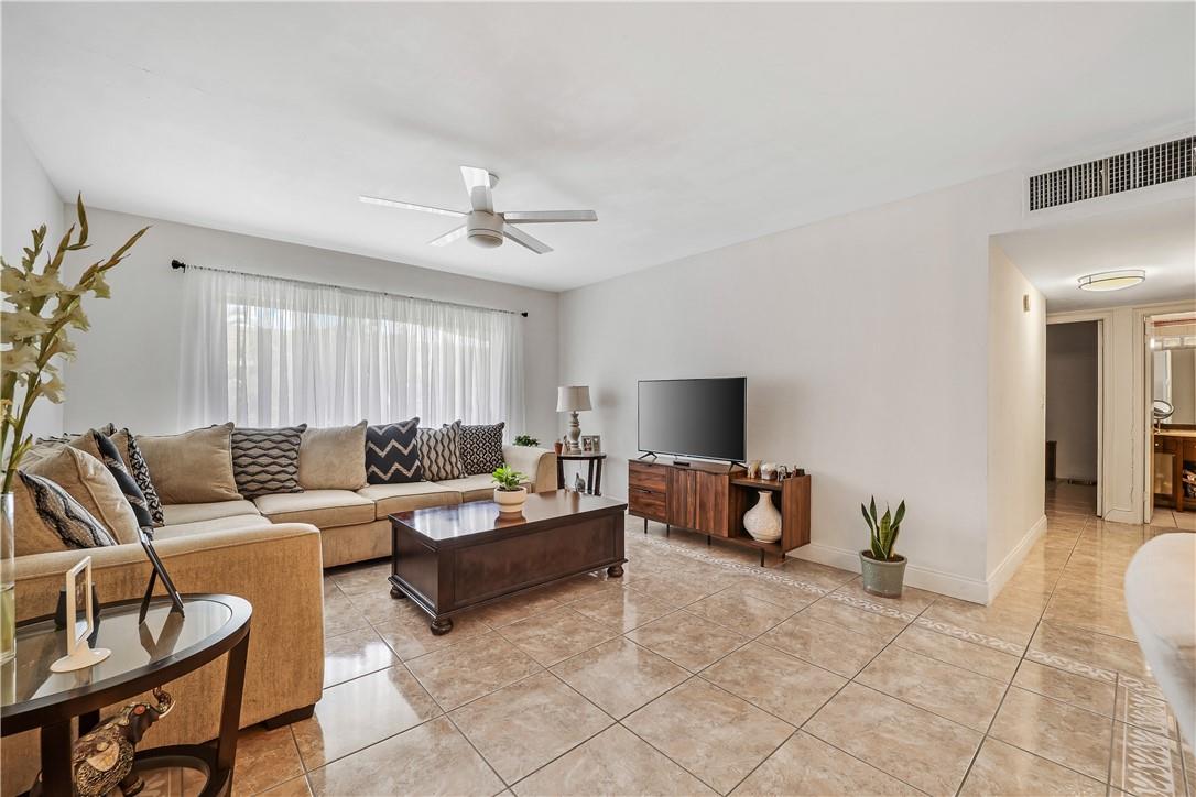 7823 Miller Dr 206-C, Miami, FL 33155