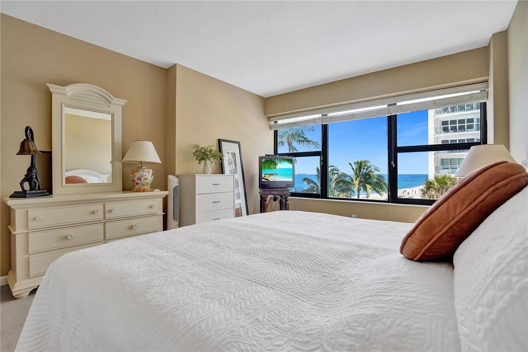 3800 Galt Ocean Dr 406