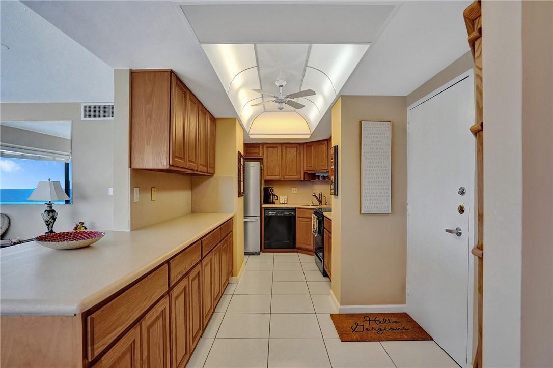 3800 Galt Ocean Dr 406