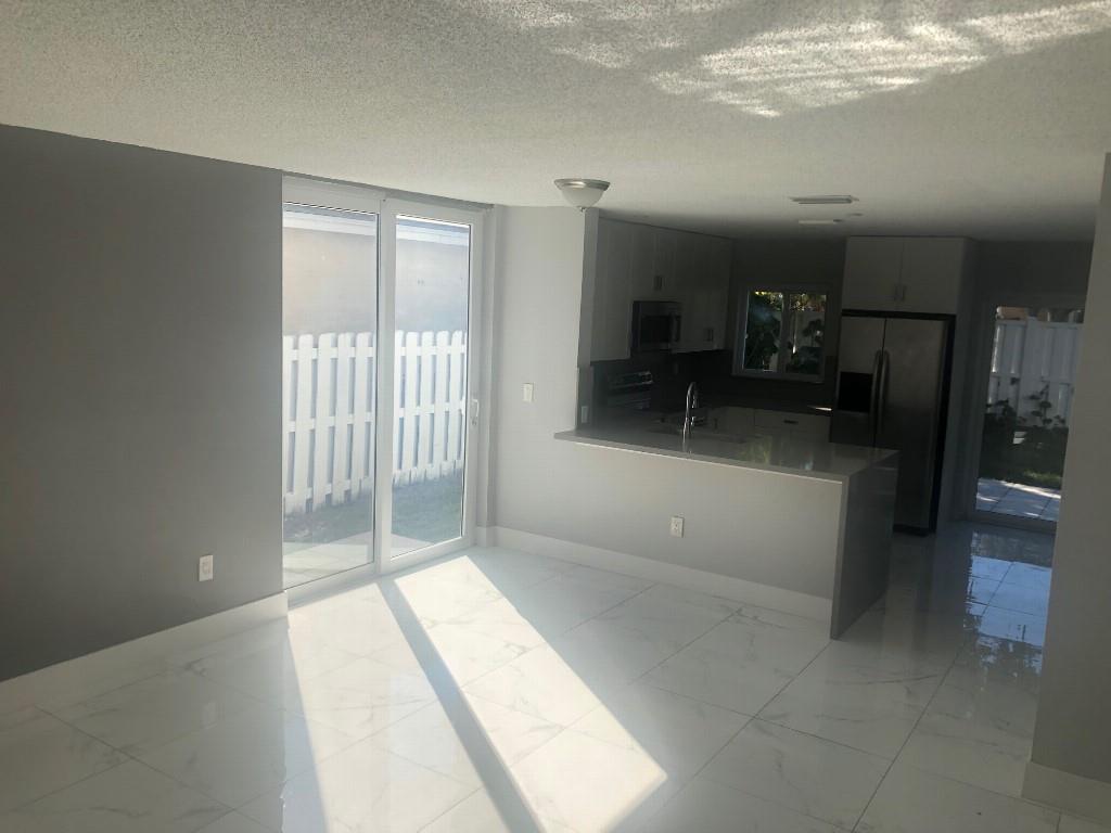 Homes for sale in Plantation, FL | 9910 Nw 2Nd Ct, Plantation, FL 33324 | MLS# F10387668