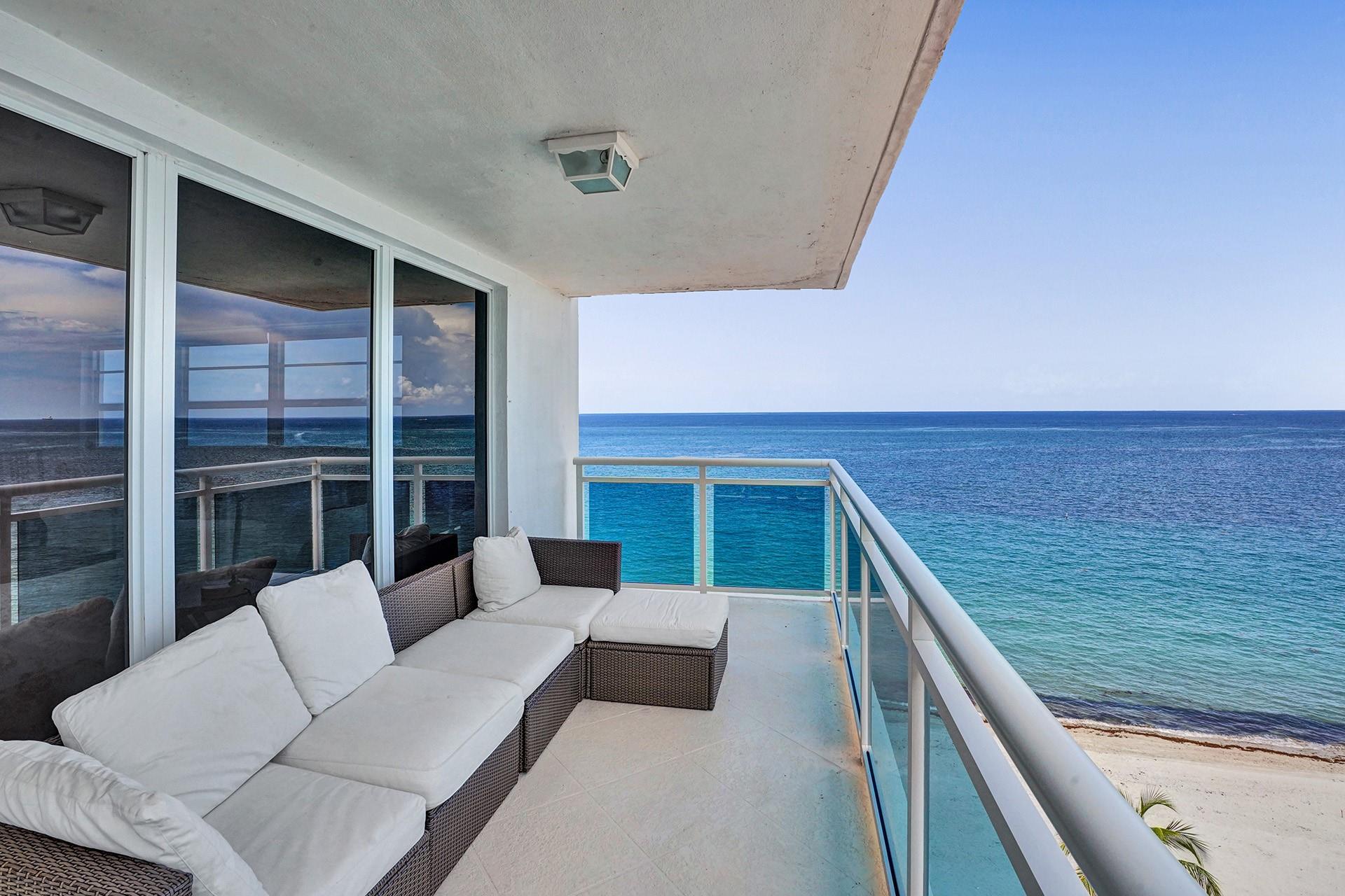 3430 Galt Ocean Dr 907