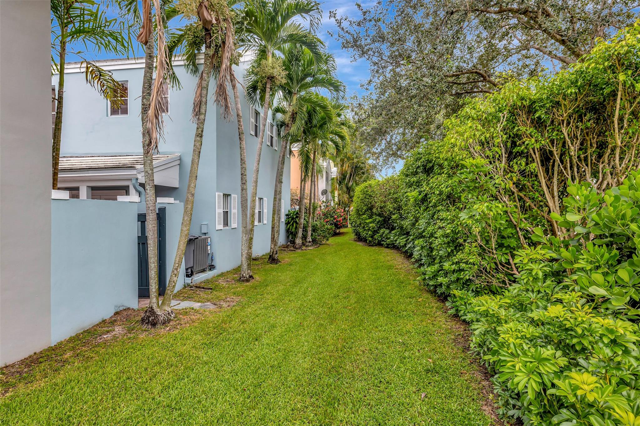 Photo 43 of home located at 5889 Bartram St, Boca Raton FL