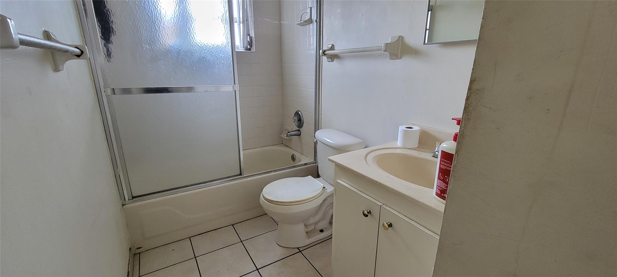 1800 NW 55th Ave 4U