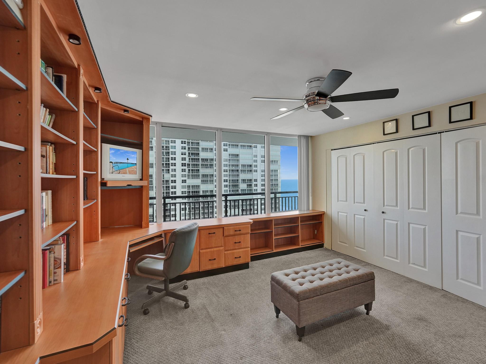 4280 Galt Ocean Dr 11J
