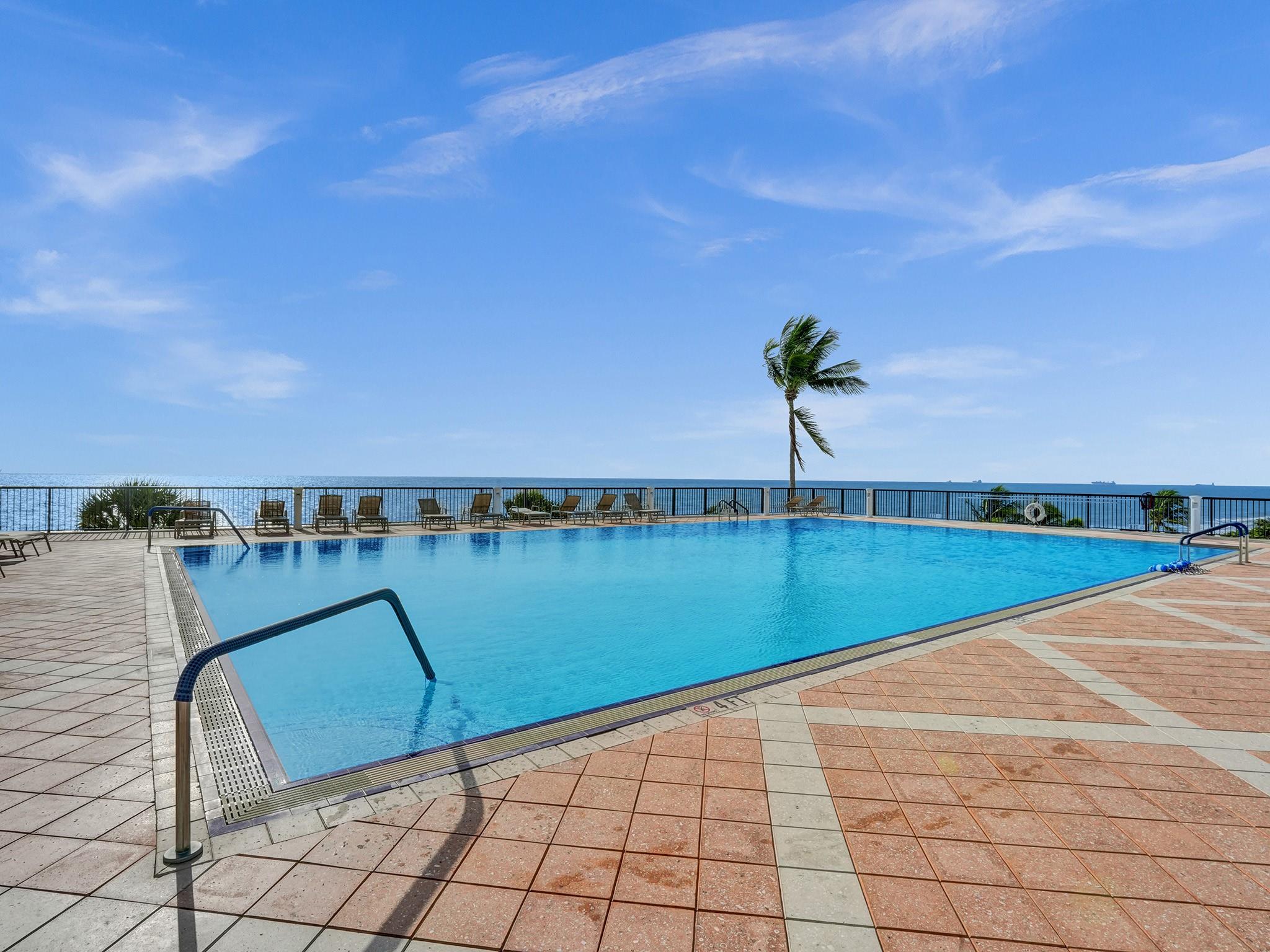 4280 Galt Ocean Dr 11J