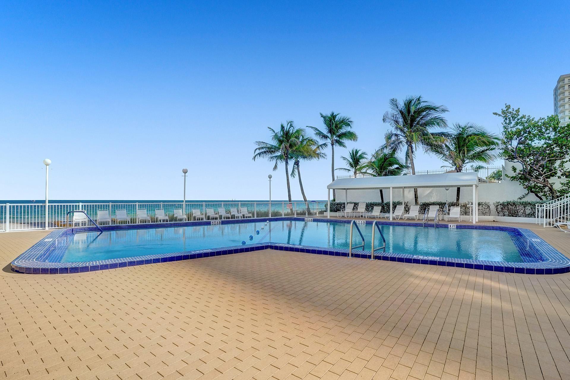 4010 Galt Ocean Dr 207