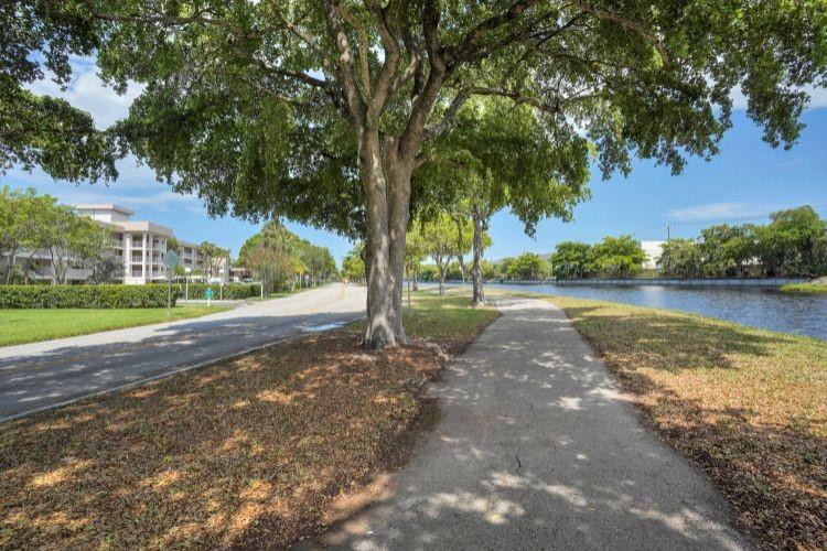 Photo 65 of Palm Aire Apt 104 in Pompano Beach - MLS F10395699