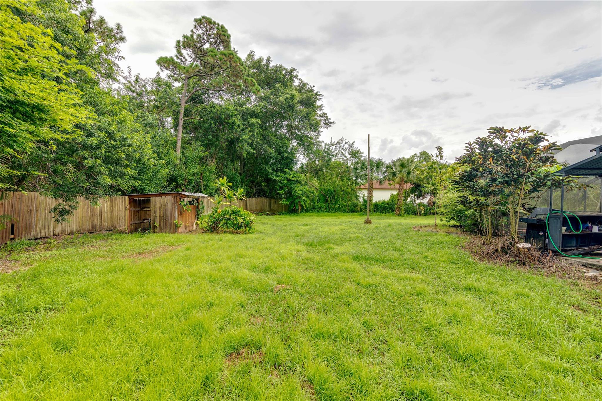 Photo 31 of home located at 16319 E Burns Dr, Loxahatchee FL
