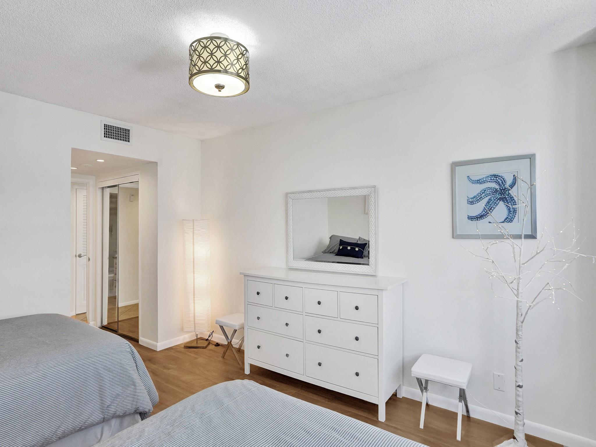 3430 Galt Ocean Dr 1701