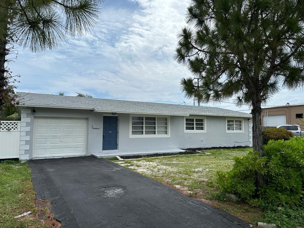 Photo 1 of 501 NE 30th Ct in Pompano Beach - MLS F10397870