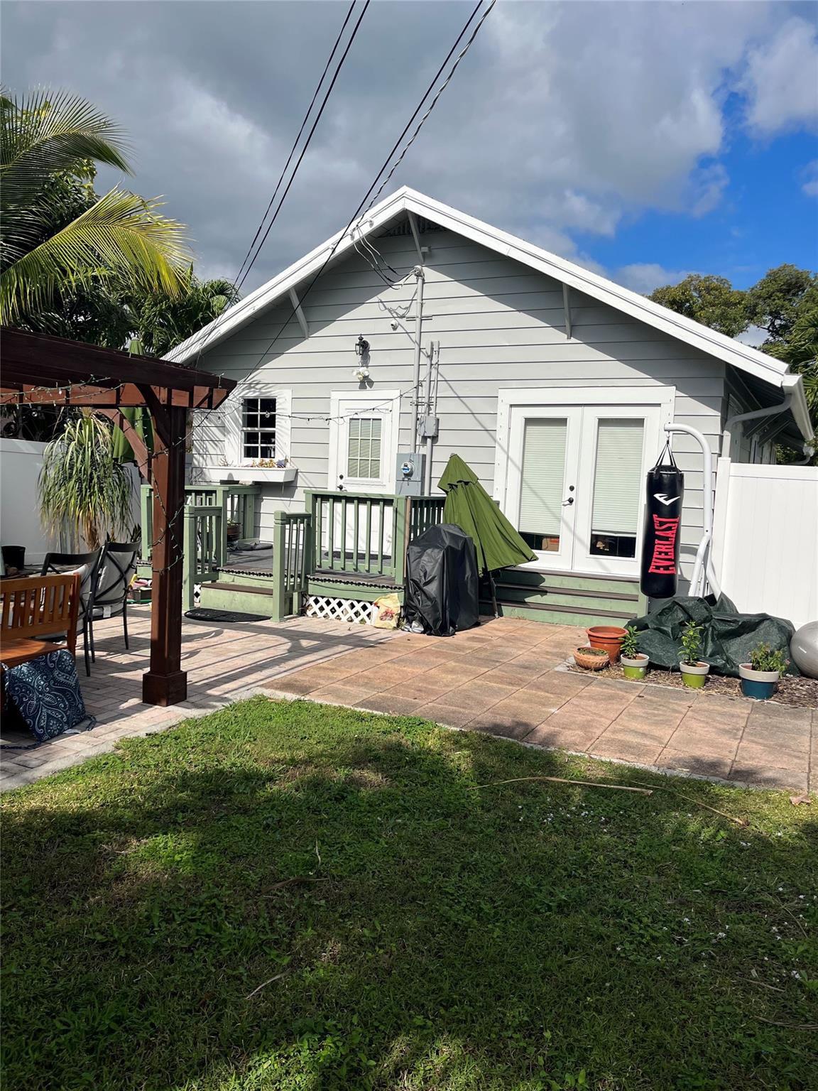 Photo 2 of 524 Palmetto St in West Palm Beach - MLS F10397779