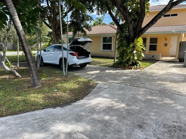 Photo 2 of 412 NE 12th Ave in Pompano Beach - MLS F10397944