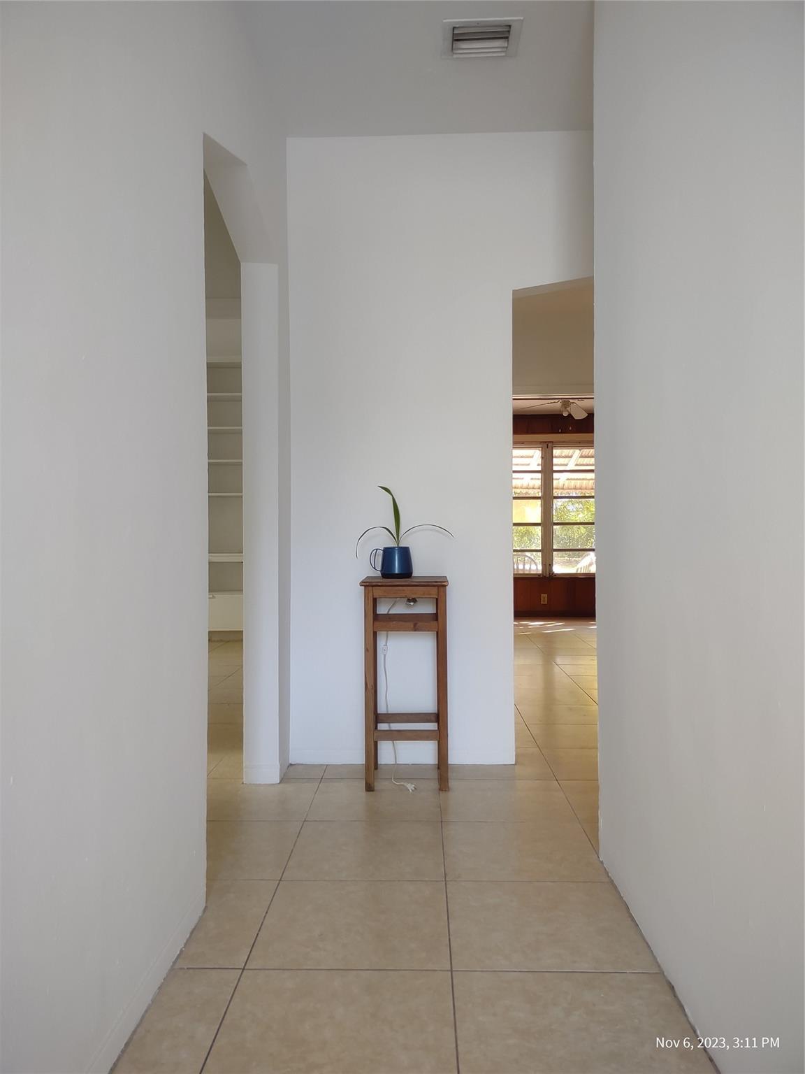 Photo 1 of 204 SE 19th St in Fort Lauderdale - MLS F10398059