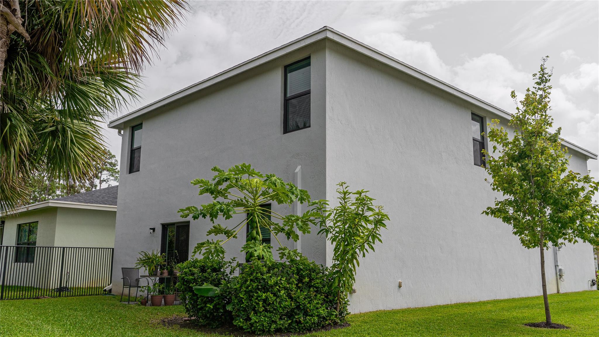 Photo 2 of 1209 Spanish Stone in West Palm Beach - MLS F10397662