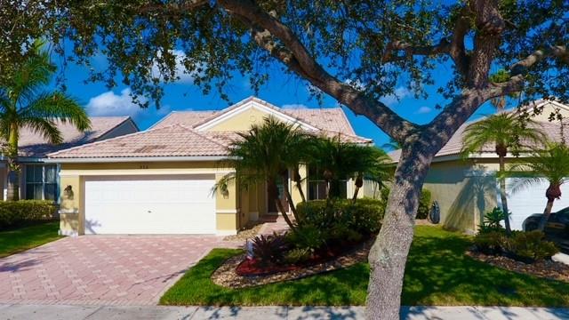 Photo 53 of 916 Savannah Falls Dr in Weston - MLS F10398268