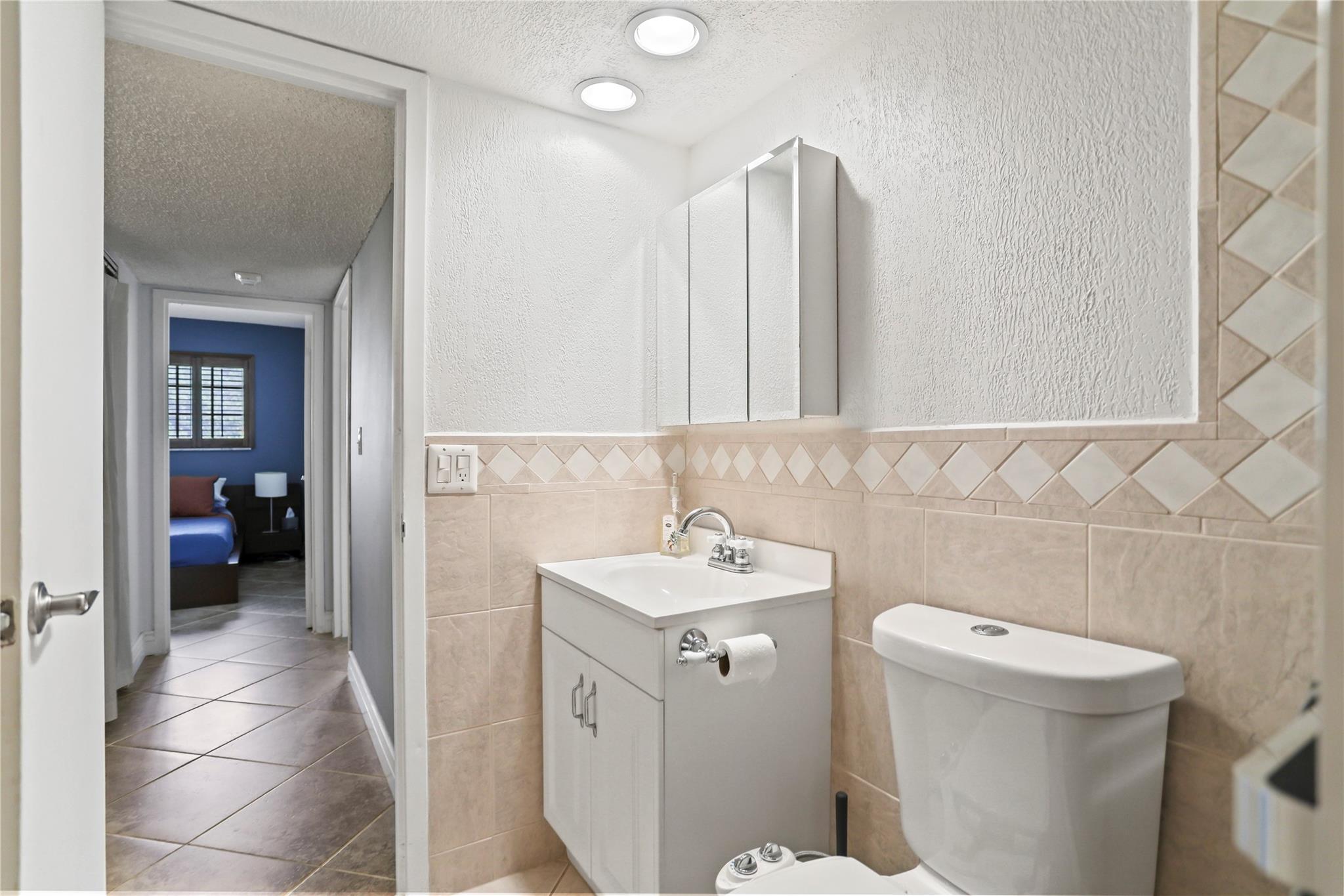Photo 24 of home located at 3004 NE 5th Ter 310-C, Wilton Manors FL