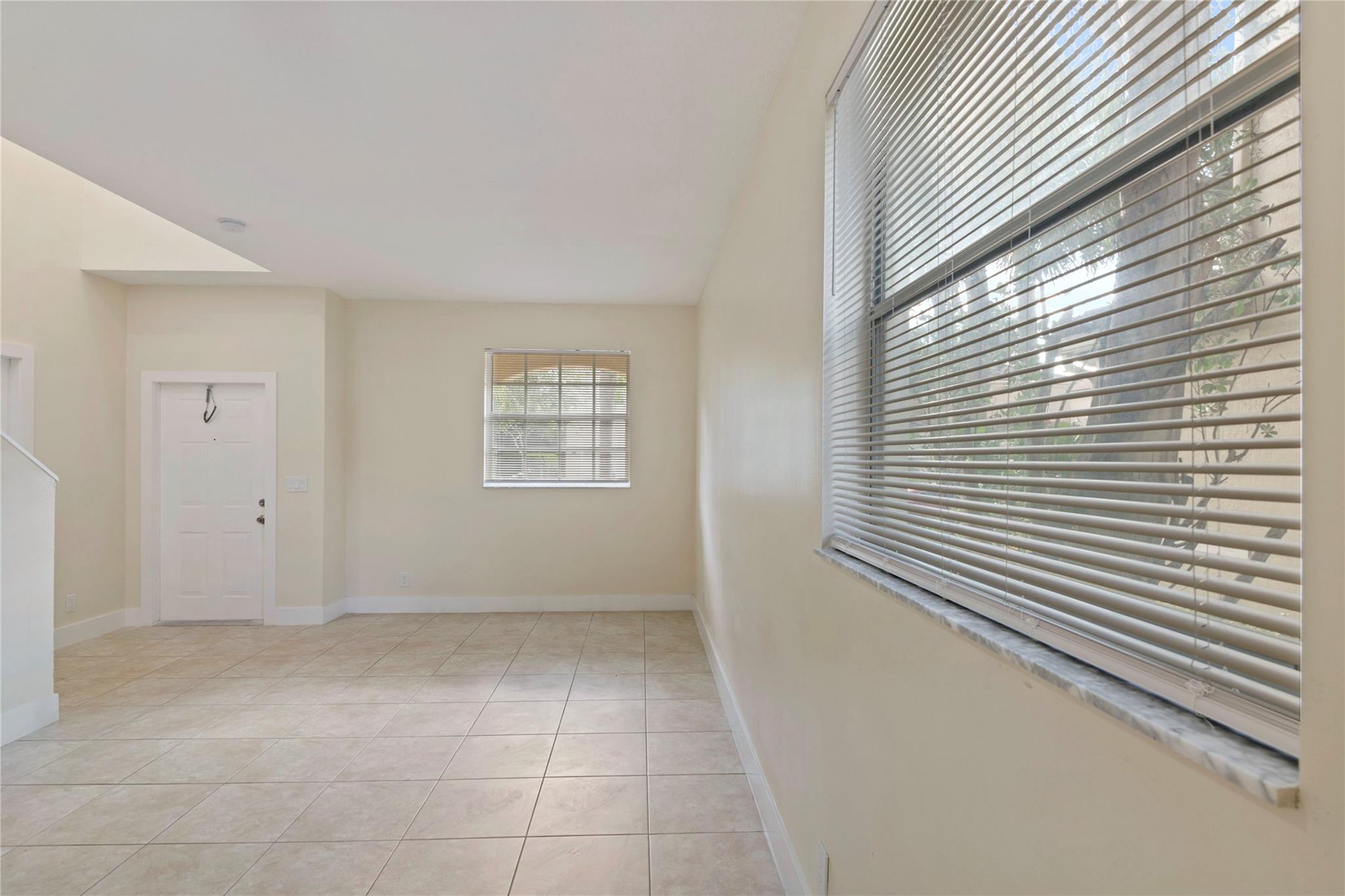 Photo 8 of home located at 890 NW 127th Ave, Coral Springs FL