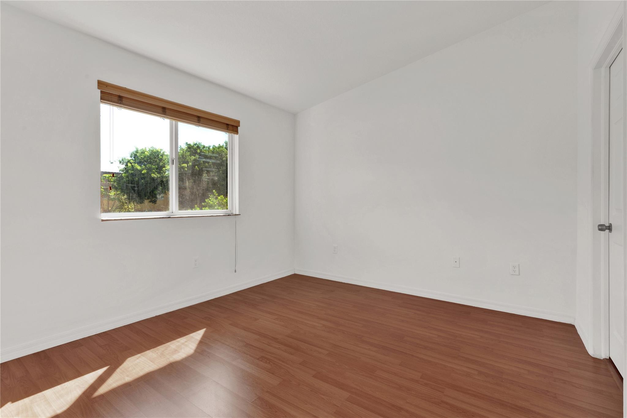 Photo 10 of home located at 2701 SE 12 PL 202, Homestead FL