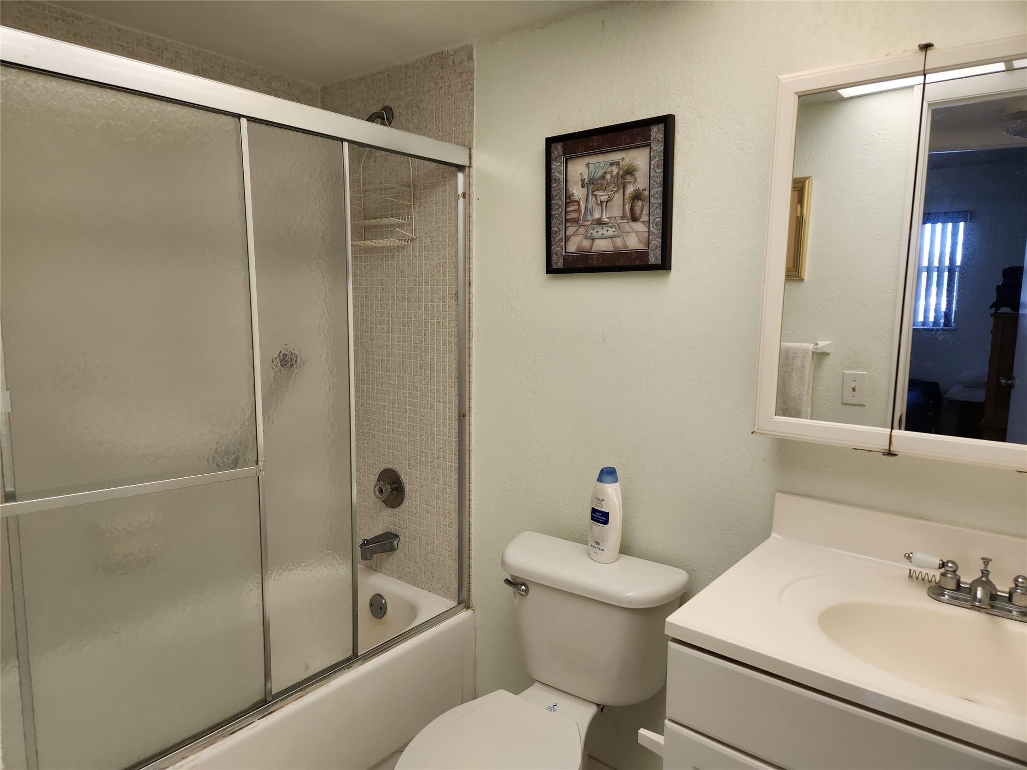 Photo 8 of home located at 2801 N Pine Island Rd 103, Sunrise FL