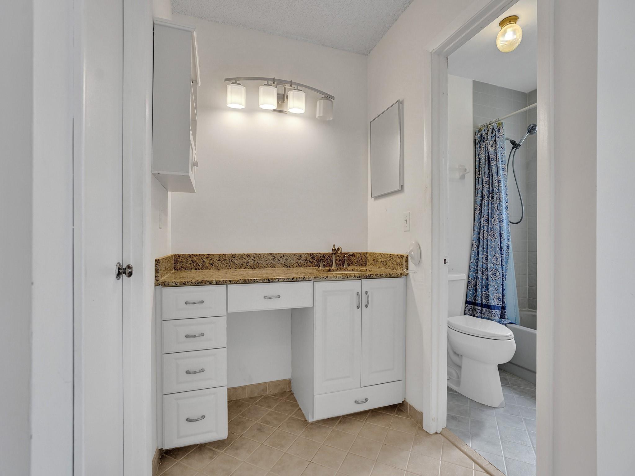 9153 W Sunrise Blvd 9153