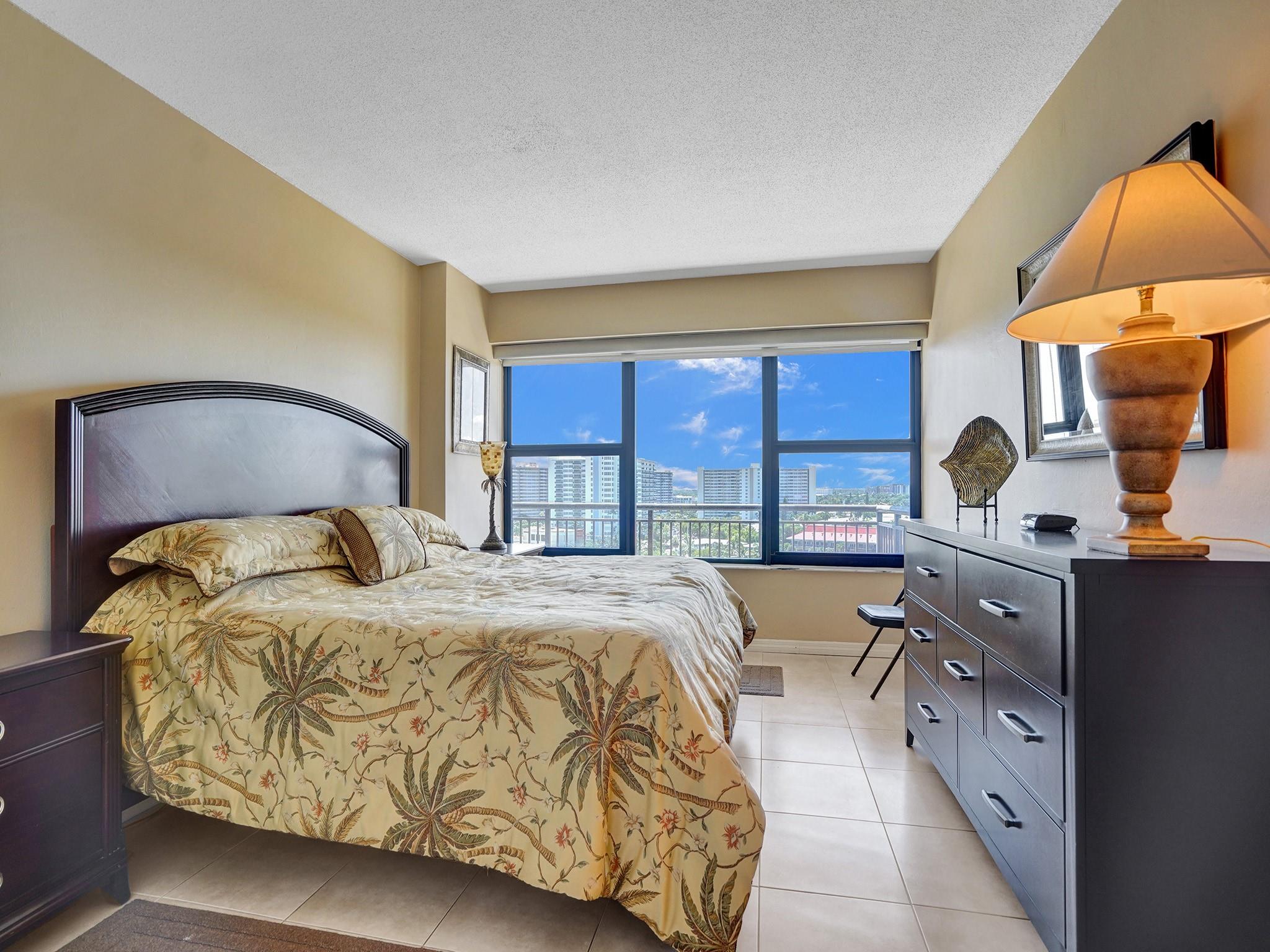 3800 Galt Ocean Dr 1014