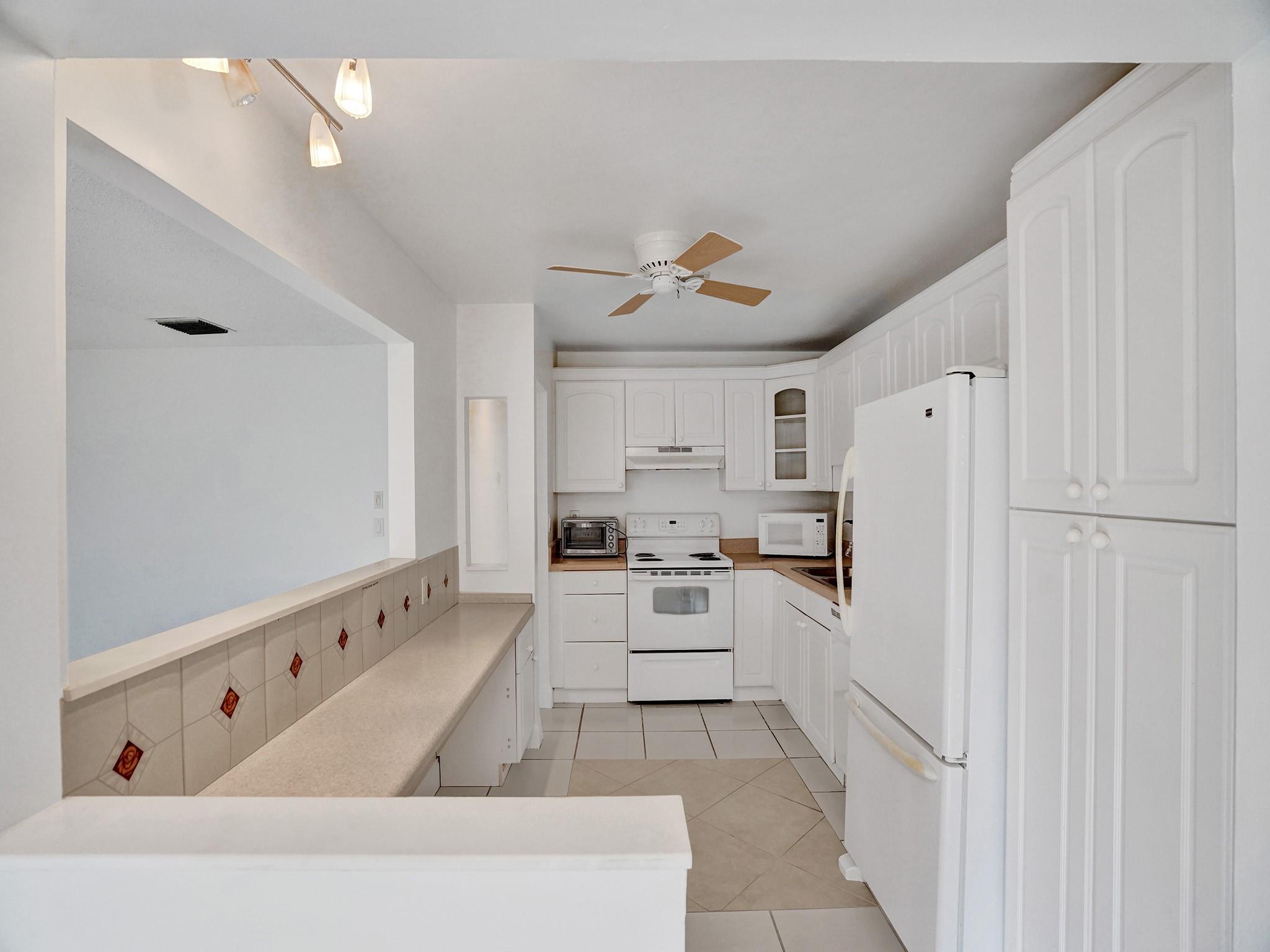8545 NW 12th St B182