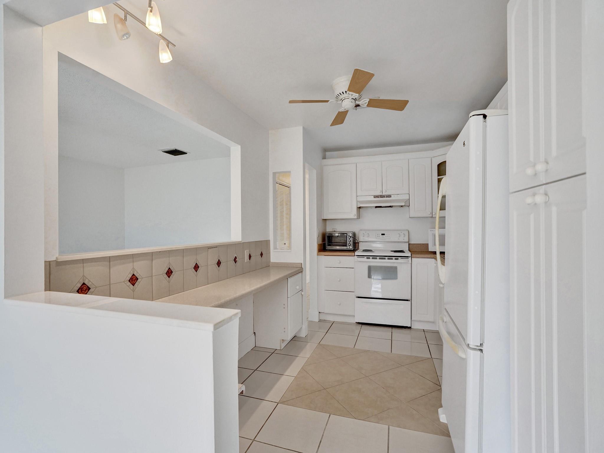 8545 NW 12th St B182
