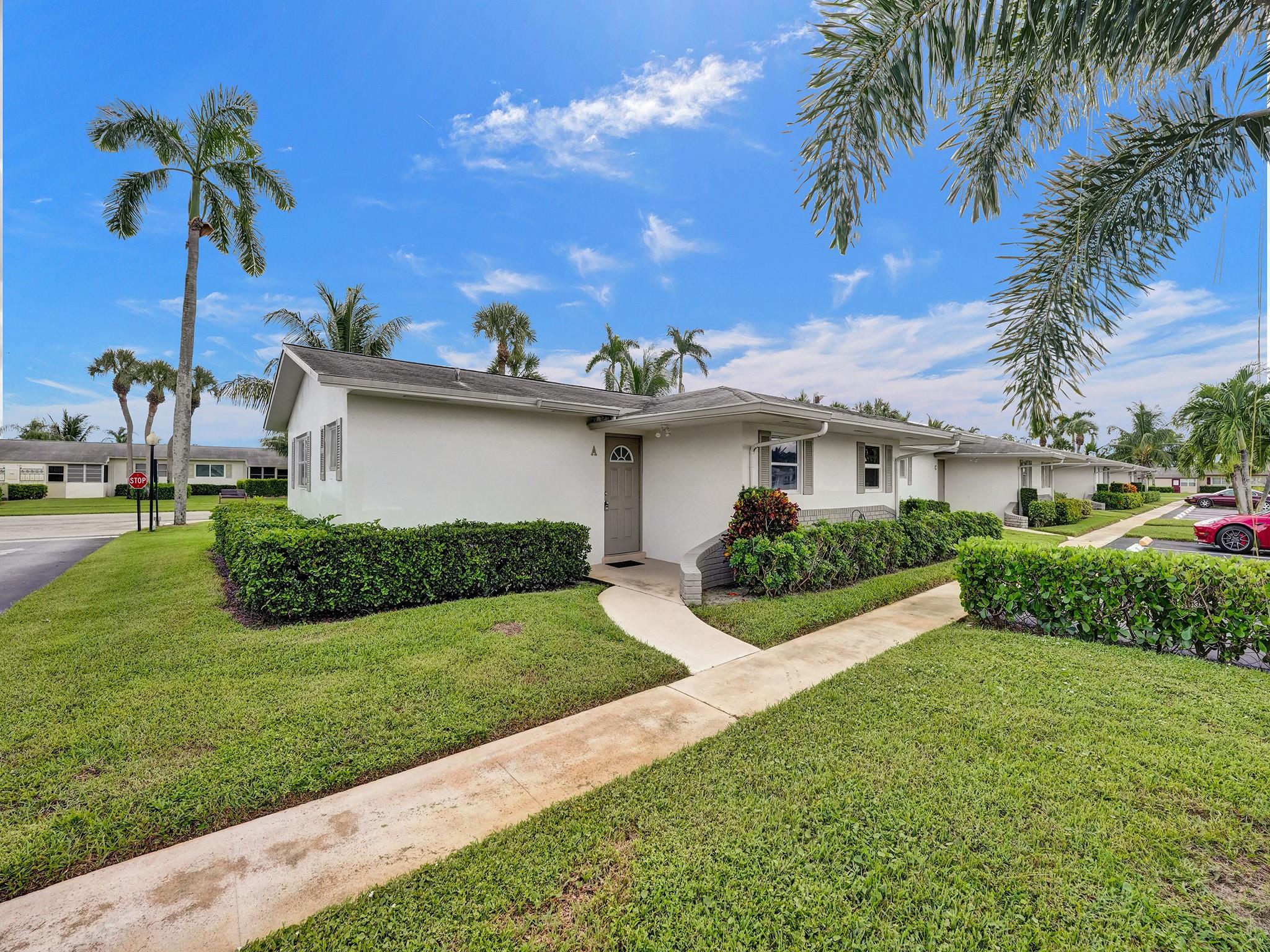 2885 CROSLEY DR E A