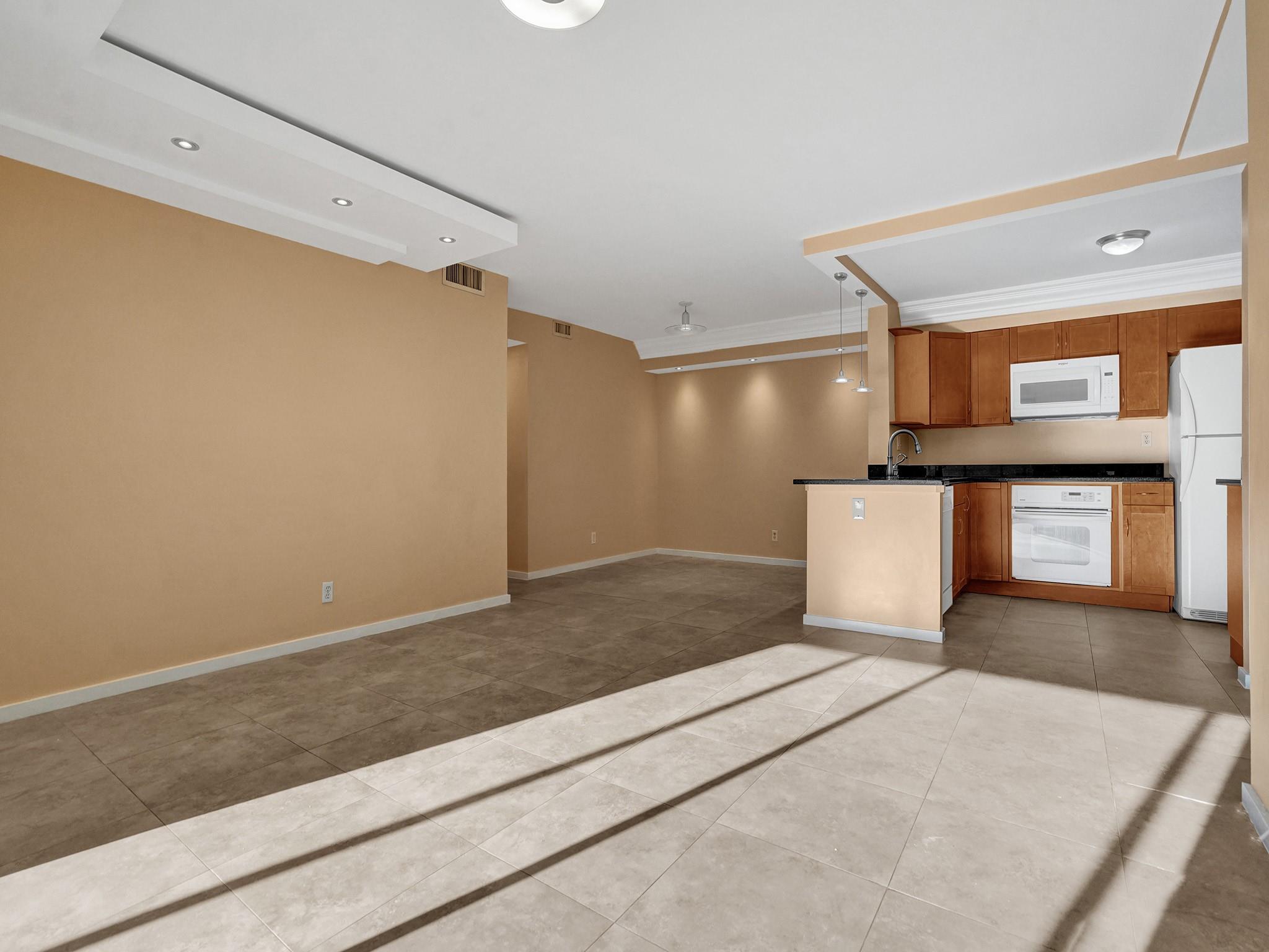 604 GARDENS DR 103