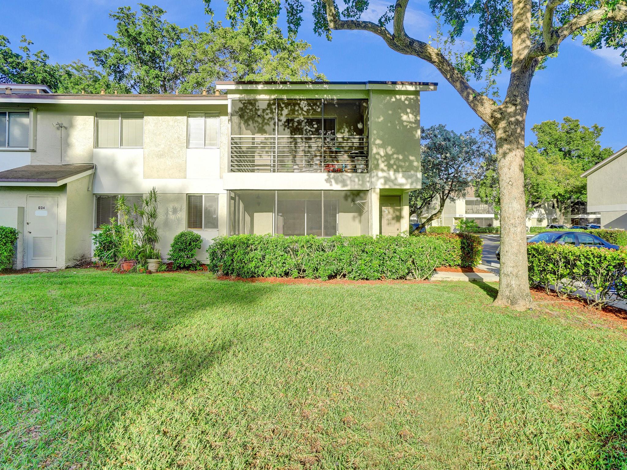 604 GARDENS DR 103