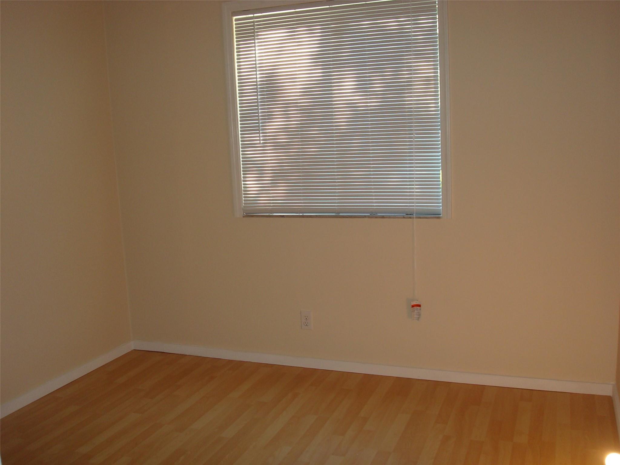 604 GARDENS DR 103