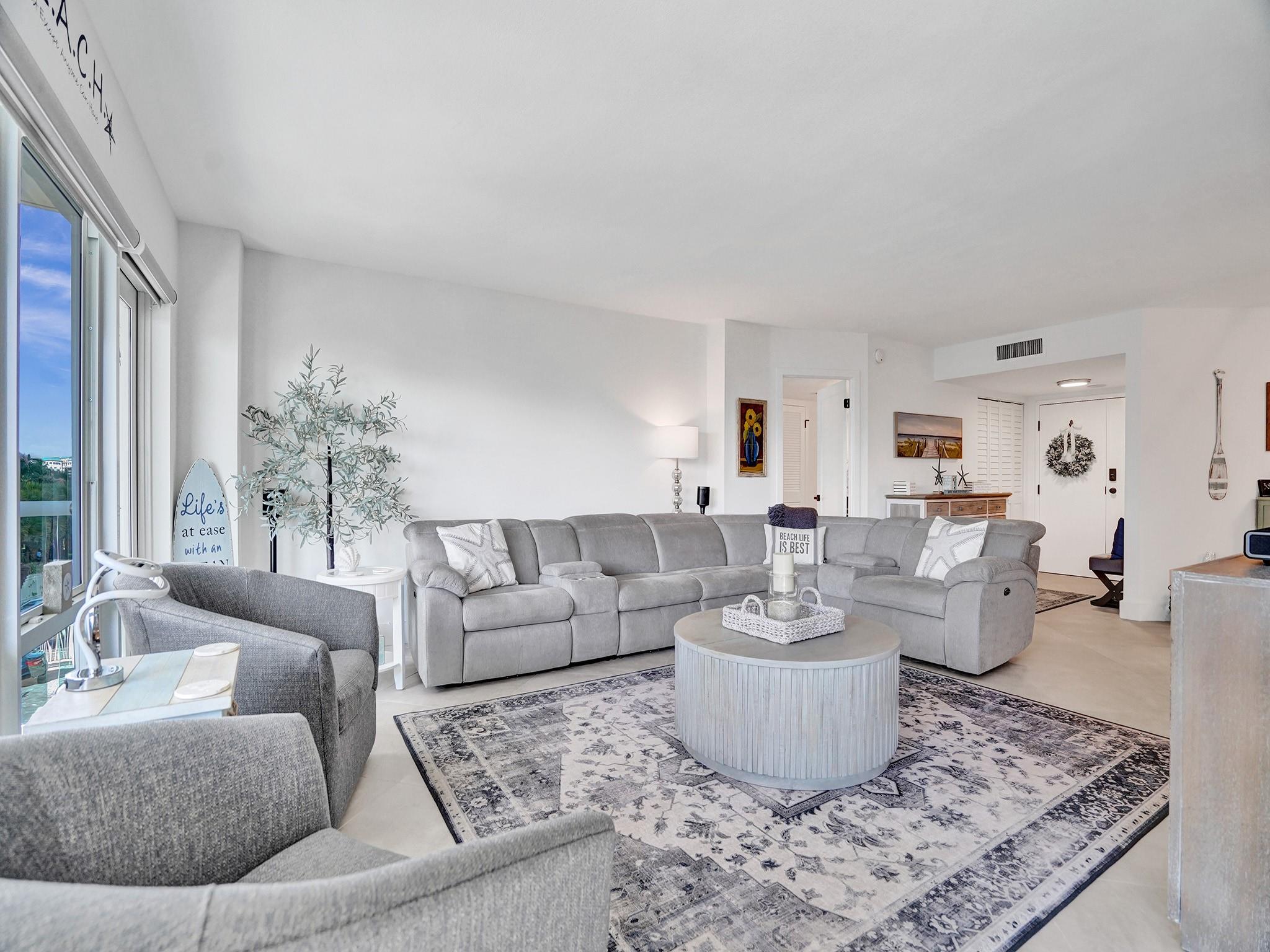 3400 Galt Ocean Dr 204S