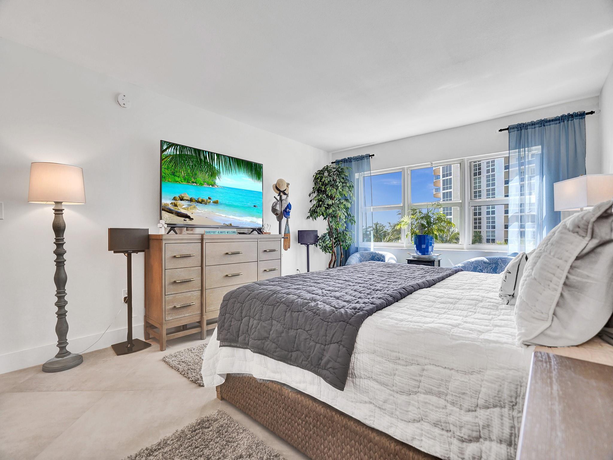 3400 Galt Ocean Dr 204S