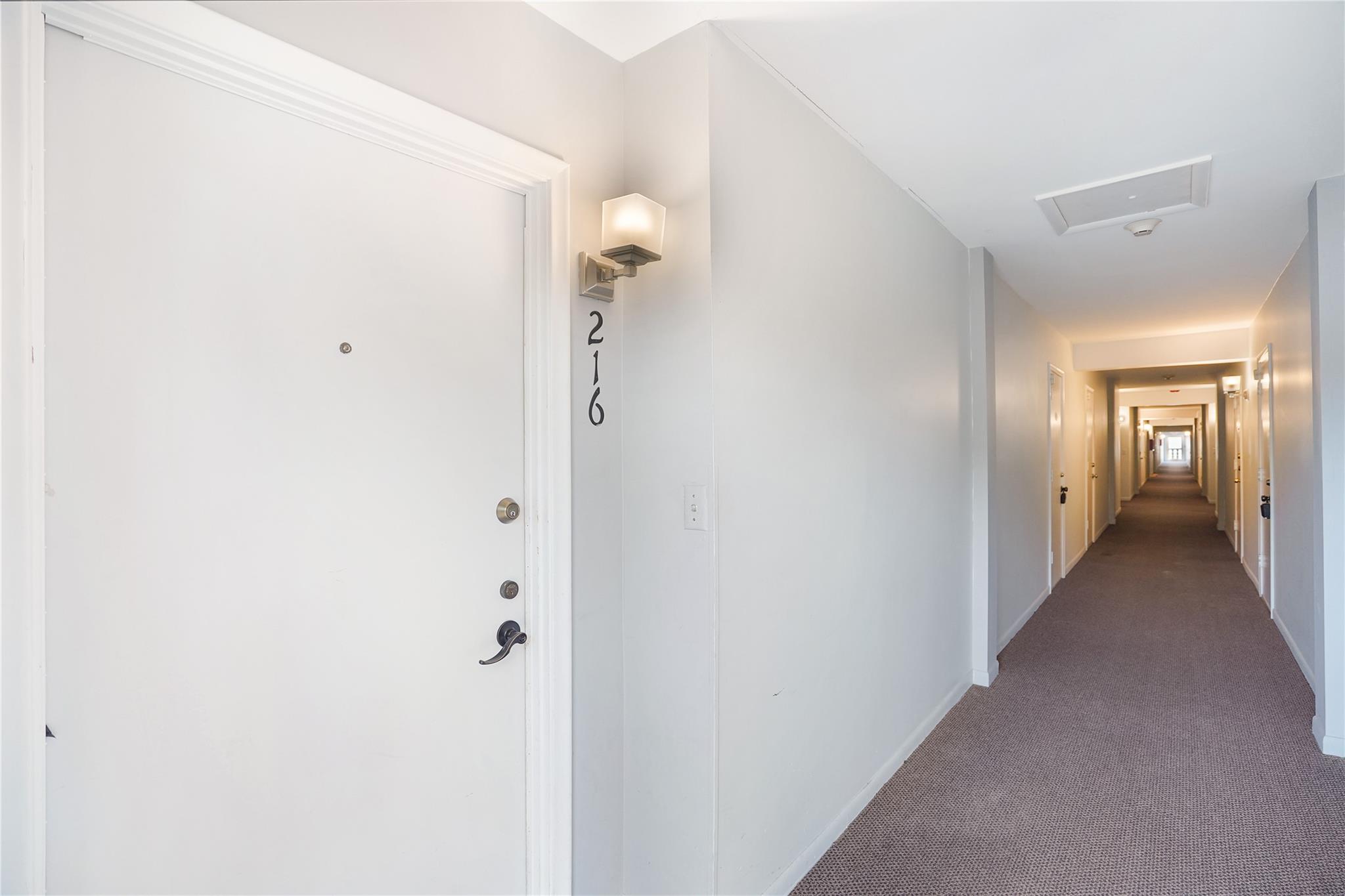 136 NE 19th Ct 216F