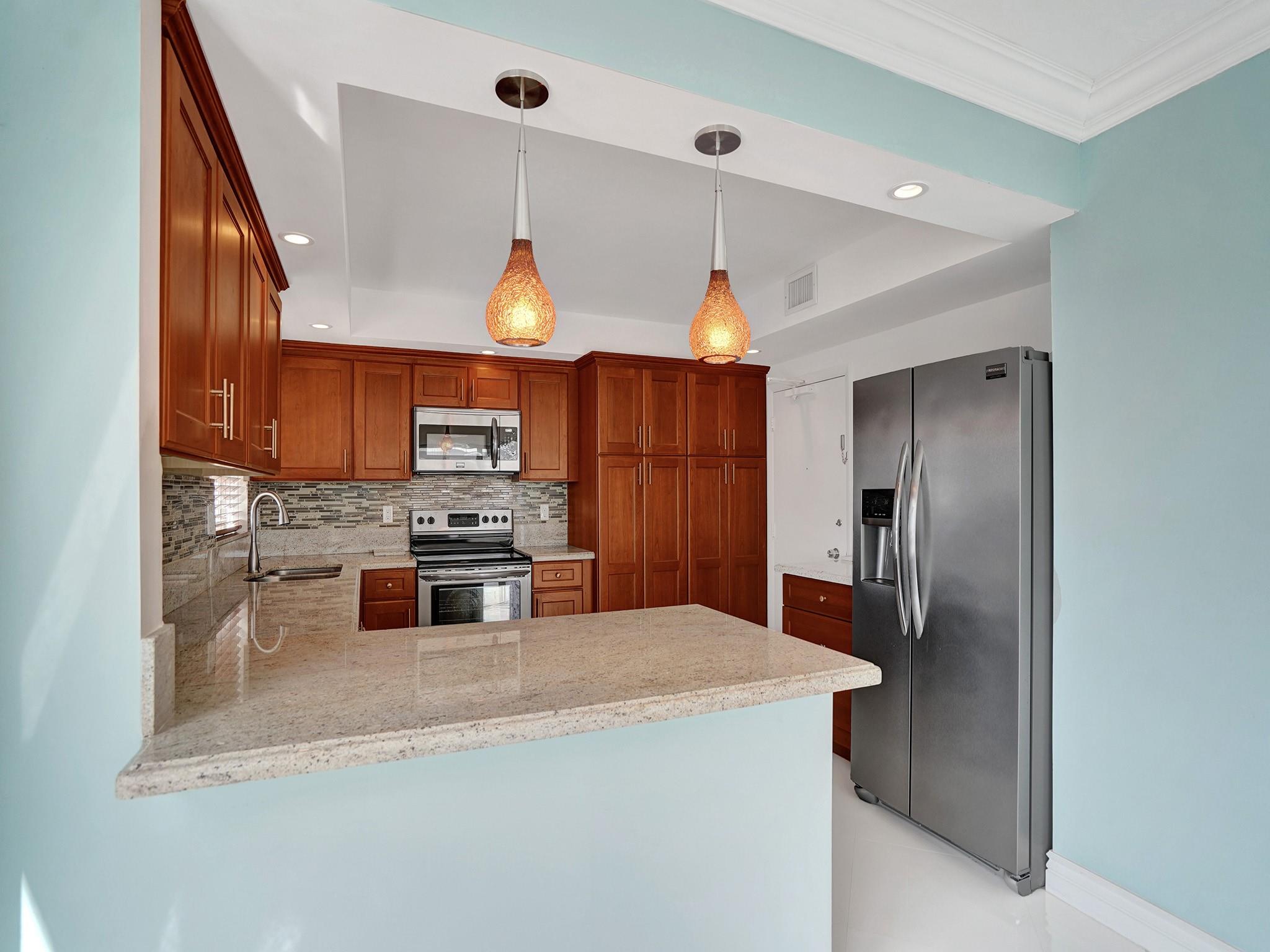 3850 Galt Ocean Dr 2006